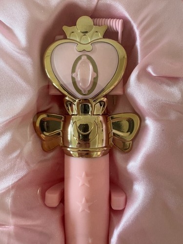Sailor Moon x meitu collaboration Selfie Stand - Picture 3 of 6