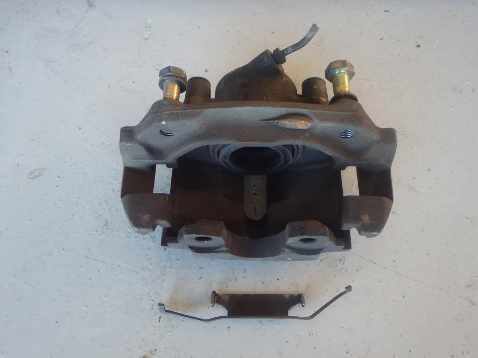 Pinza de freno delantera Ferrari 328 GTS LHS J082 Foto 2 de 2