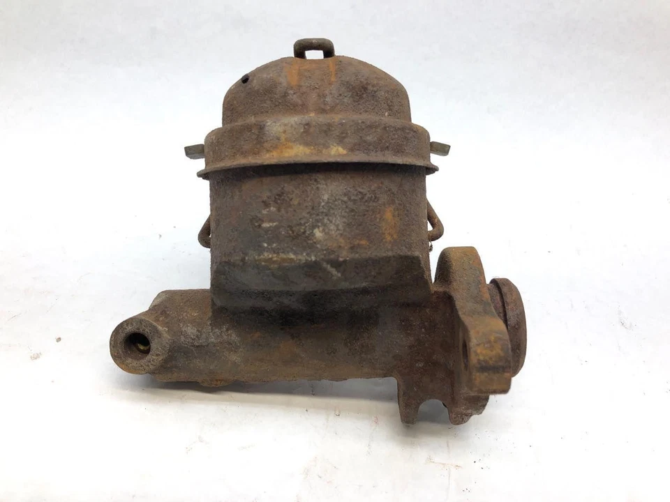 1963-1965 Chevy Corvette cilindro único freio Master Cyl OE 5464866 *somente núcleo* - Imagem 2 de 4