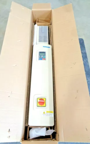 5HP Yaskawa Z1B1D016PG Bypass HVAC Inverter Drive Z1000 CIMR-ZU2A0017FAA