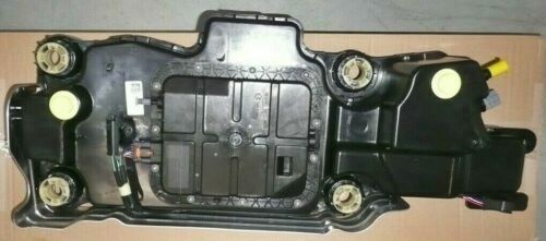 Volet De Trappe à Carburant Pour Skoda Roomster – Réf. 5J7809857AGRU, Occasion Garantie