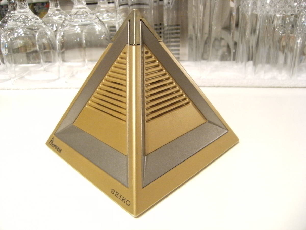 SEIKO PYRAMIDTALK★ピラミッドトーク DA 585 G 置時計 SEIKO PYRAMIDTALK☆ピラミッドトーク DA 585 G 置時計 SEIKO