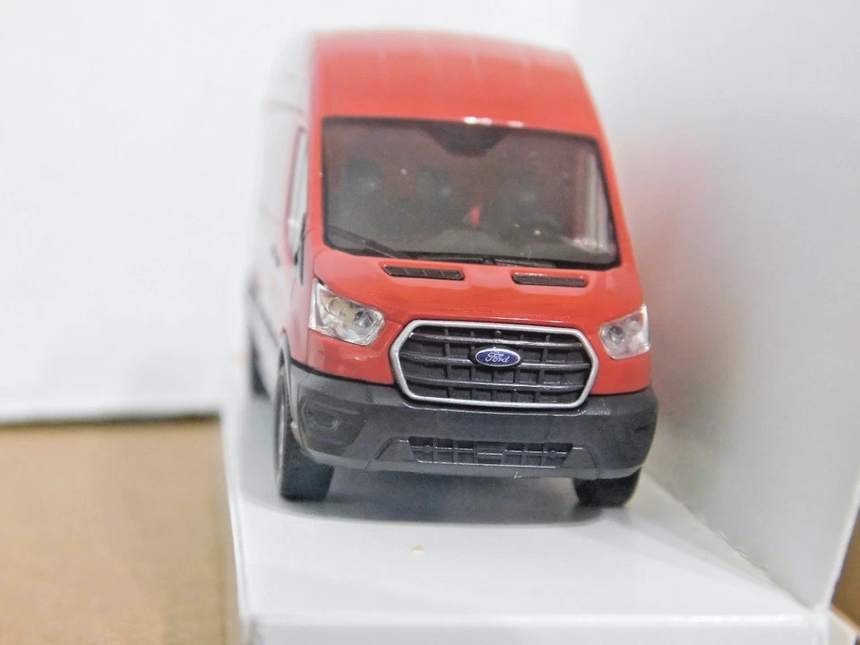 Furgoneta Ford Trasit Busch 54500 1/87 HO 2014 sin decorar nueva en caja Foto 3 de 4