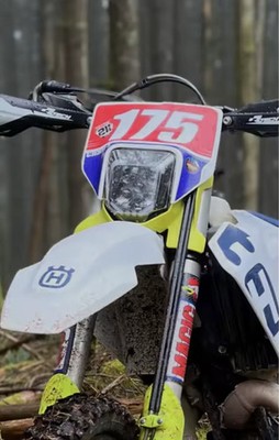 Für Husqvarna SuperMoto FE250 FE350 FE450 2017/2022 LED Scheinwerfer H/L Beam