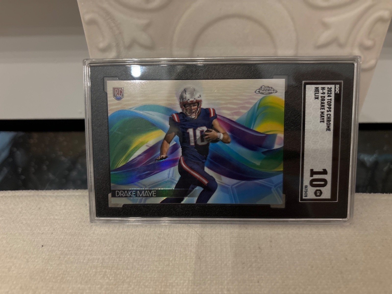 Drake Maye 2024 Topps Chrome Helix SSP RC SGC 10