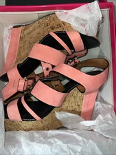 TOP Moda Women's Strappy Heel Wedge Sandal Shoe Coral Sz 6.5 Only Worn To Try On