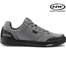 Vaude Scarpe a pedale piatto Uomo - AM Moab Gravity - dusty forest/neon