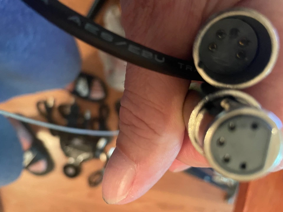 DMX Cable- 5 pin, 3ft, - 2 pack - Image 2 of 2