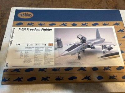 Testors F-5A Freedom Fighter...MINT...1/48...Kit 521