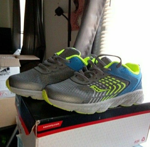 Saucony Wind - Child Unisex Running Sneakers/Shoes - Child Size 12.5 Wide - 第 2/7 張圖片