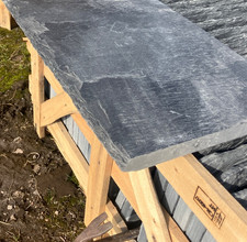 Natural slate Paving - 900x400x30 raw edge step tread