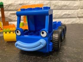 LEGO DUPLO Bob the Builder 3297 Scoop and Lofty at the Building Yard set 51/62pc