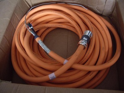 Rockwell Automation 2090-CPBM7DF-06AA25 Kabel mit 25 Meter Stecker