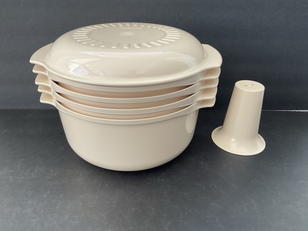 Tupperware Ultra 21 6 Pc Microwave Ovenware-3 QT, Colander & Cone