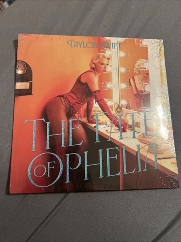 Taylor Swift - The Fate of Ophelia 7” Single Vinyl Life of a Showgirl Limited