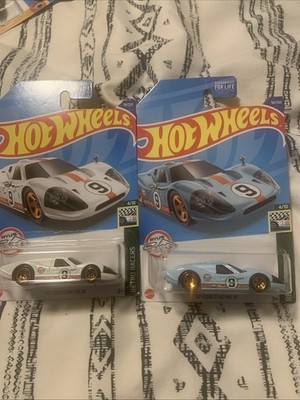 Hot Wheels 67 Ford GT40 Mk IV Gulf Livery Set Of 2 Blue And White