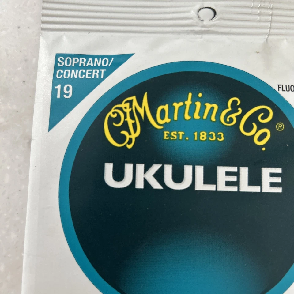 Martin M600 Fluorocarbon Soprano/Concert Ukulele Strings - Image 3 of 4