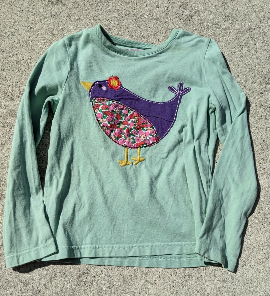 Conjunto de pantalones de pana púrpura camisa apliques gráficos pájaros MINI BODEN talla 5 Foto 2 de 4