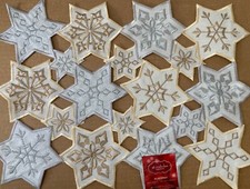 2 - St. Nicholas Square Snowflake Cutout Placemats Silver Gold 18 x 13 NEW