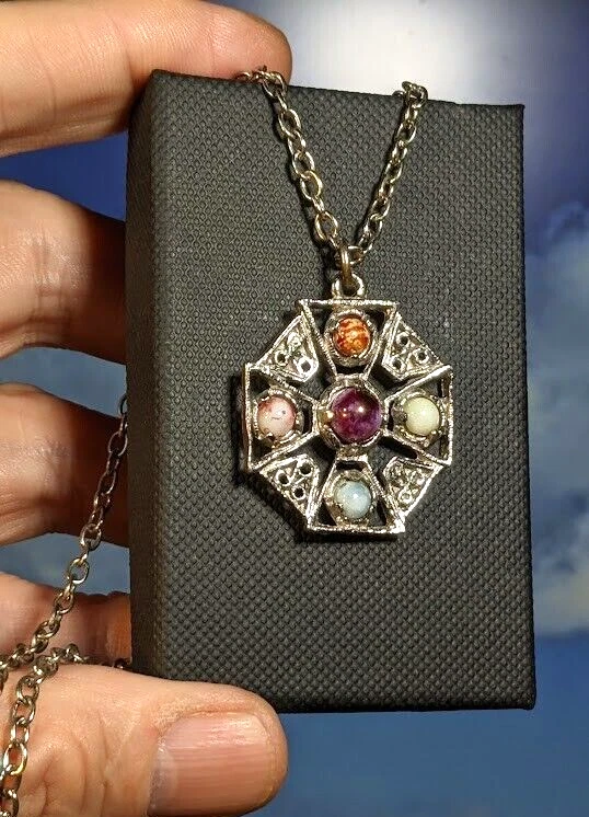 Colgante de ágata de cristal cruz celta milagro vintage, en caja. 30mm. Cadena 62cm Foto 4 de 4