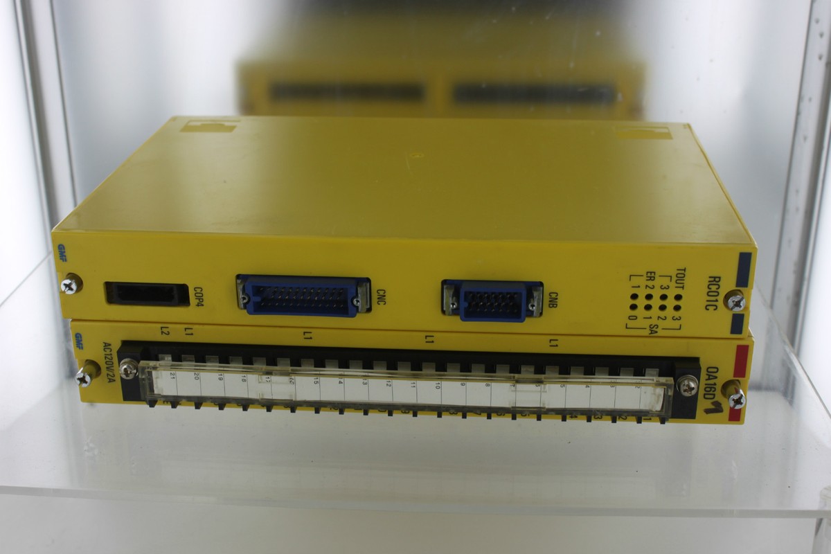 GE Fanuc GMF Robotics OA16D Output Module & RC01C Robot Control