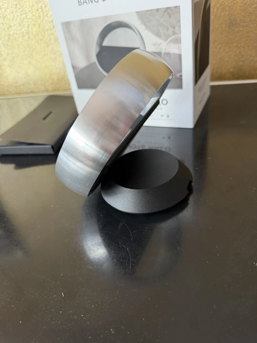 Beoremote Halo Table Silver Bang & Olufsen Tischstand Fernbedienung
