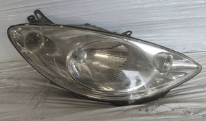 620649 Projektor Rechts PEUGEOT 1007 1.4 HDi Ber. 3p/d/1398cc