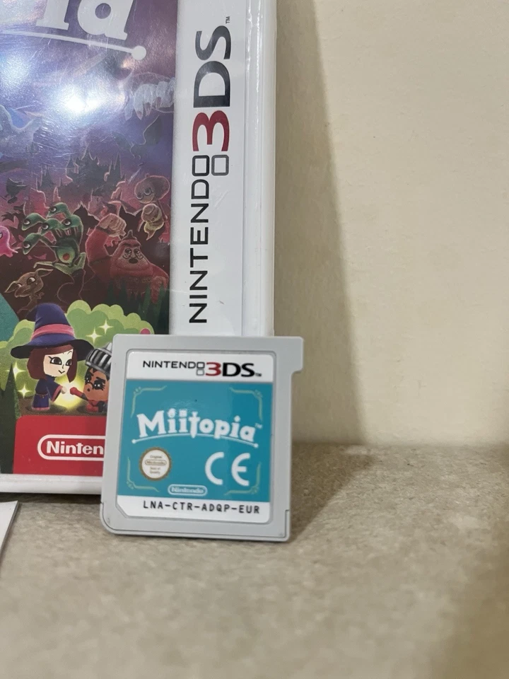 Nintendo 3 DS Miitopia usato ottime condizioni italiano., foto 2 di 5