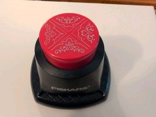 Fiskars Scrapbooking Craft Paper Punch Heritage 4 In 1 Corner And Emboss