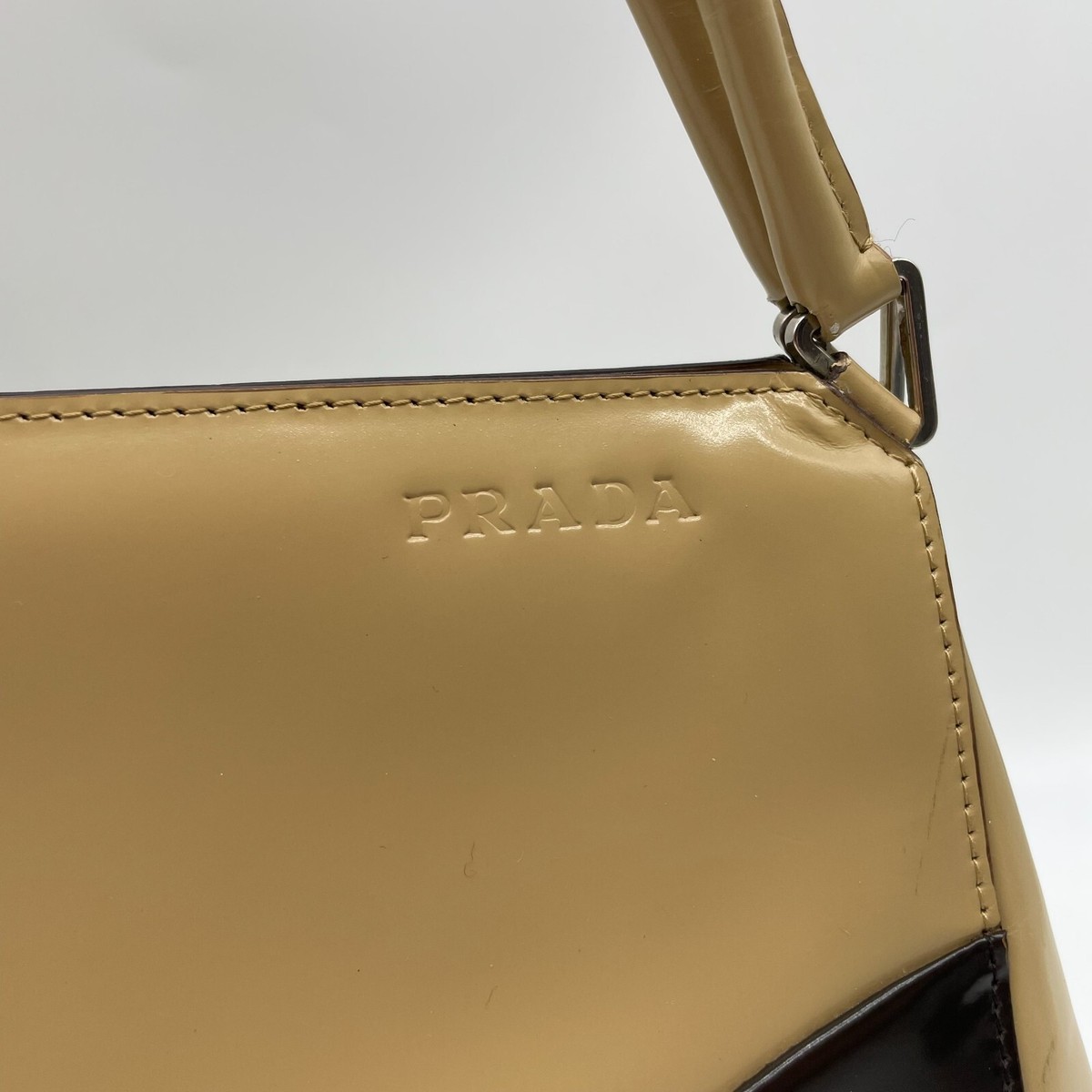 Prada Handbag Beige Black Patent Leather Archive vintage Y2K Prada Handbag Beige Black Patent Leather Archive vintage Y2K