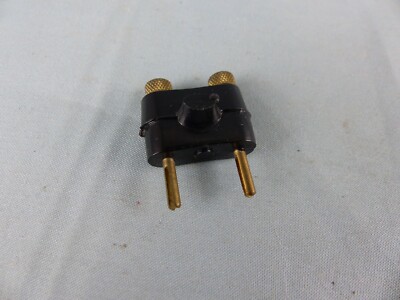 NEUF ÉTAU ROTATIF POUR ATTACHE MOUCHE RENZETTI PRESENTATION NEUF ÉTAU ROTATIF POUR ATTACHE MOUCHE RENZETTI PRESENTATION
