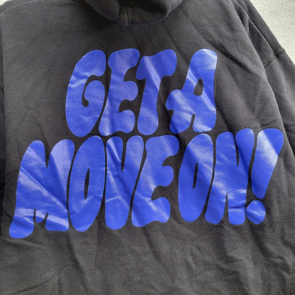 Uniqlo x Verdy Mujer Sudadera Mediana Negra Logo Sudadera con Capucha Get A Move On Pullover Foto 3 de 4