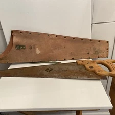 VTG 8 pt 26" PENNSYLVANIA SAW CORP HAND SAW w WHEAT CARVED HANDLE inc VTG SHEATH