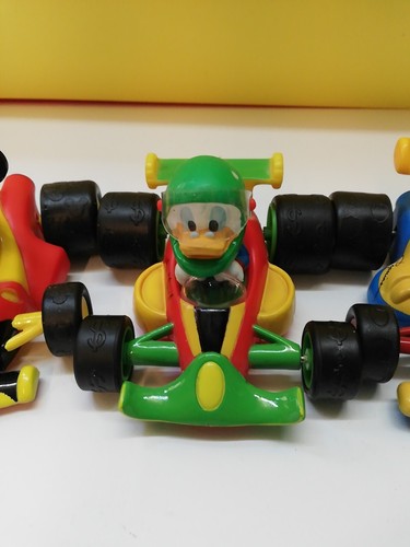 DISNEY AUTO F1 a retrocarica TOPOLINO PAPERINO PAPERONE gadget anni 2000 - Foto 3 di 7