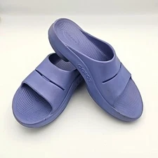 OOFOS Luxe Slide Sandal, Light Blue W-10/ M-8/ EU- 41