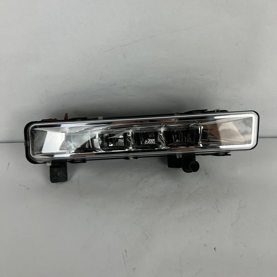 OEM 2017 2018 2019 BMW 530i 540i M5 G30 Left LED Fog Light Lamp 63-17-7-349-132 - Image 2 of 4