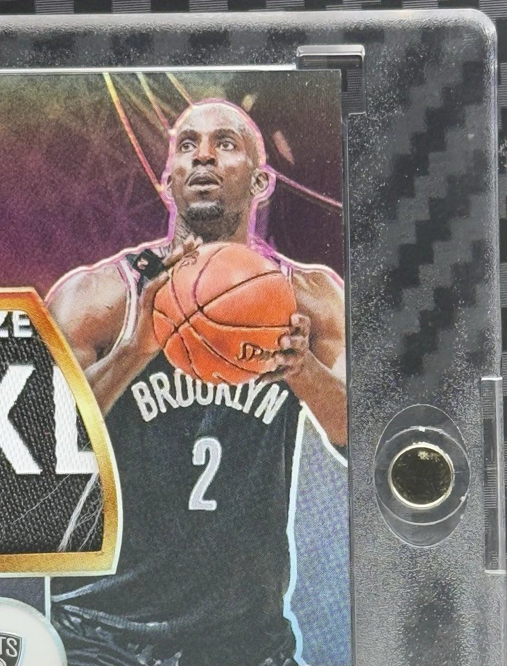 2020–21 Panini Select — сувениры дуэта Кевина Гарнетта NoDS-KGA (1/1) - Изображение 4 из 4