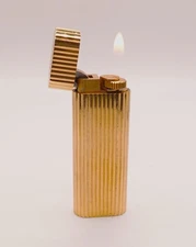 Cartier Vintage WORKING Oval Lighter Gold Plated Fluted Stripes Pattern 1980’s