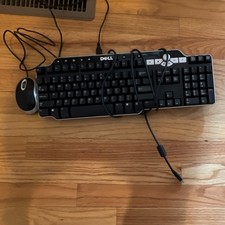 Dell Wired USB Keyboard Mouse Bundle, QWERTY, English, Plug Play, Black