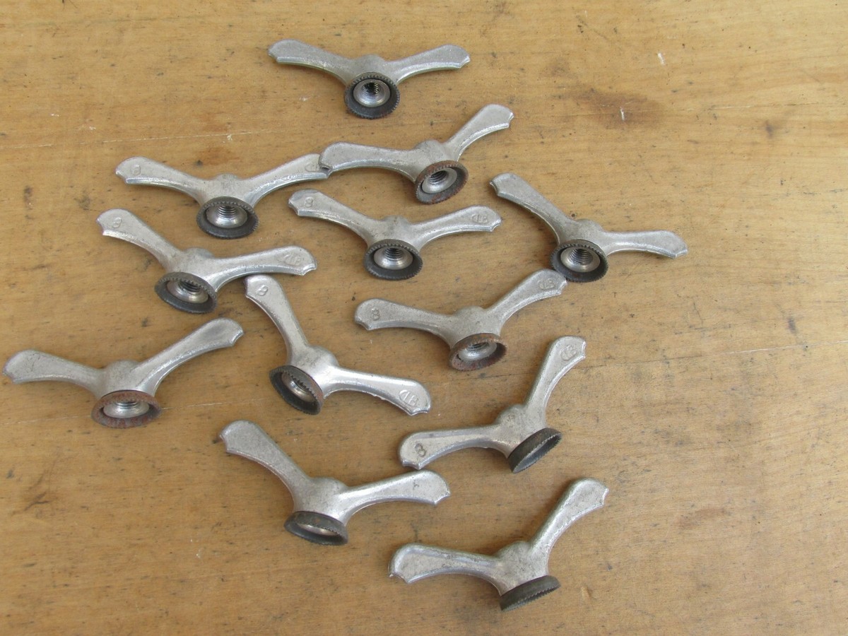 ECROU PAPILLON POUR Roue De Velo Ancien Vintage 1930 EUR 12,00 - FR