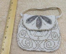 Vintage Beautiful Czechoslovakia Small Beaded Purse  
