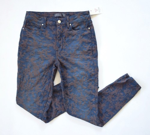 GUESS Women’s 1981 Marylin 3-Zip Floral Jacquard Jeans – Blue / 27 - Picture 2 of 8