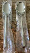 Crate & Barrel CAMBRIDGE TWIST Set of 2 Soup Spoons Unused Stainless Flatware