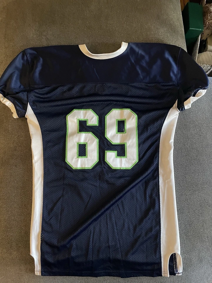 Camiseta deportiva juvenil grande Seahawks Under Armour #69  Foto 4 de 4