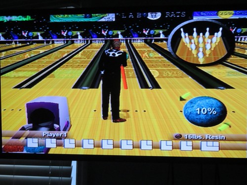 Strike Force Bowling (PlayStation 2, 2004) PS2 Crave Entertain Case, CD, Manual - Picture 9 of 10