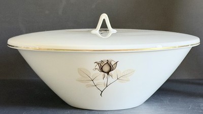 Rosenthal Shadow Rose Covered Vegetable Bowl 9-1/8 Porcelain Gold Trim EC