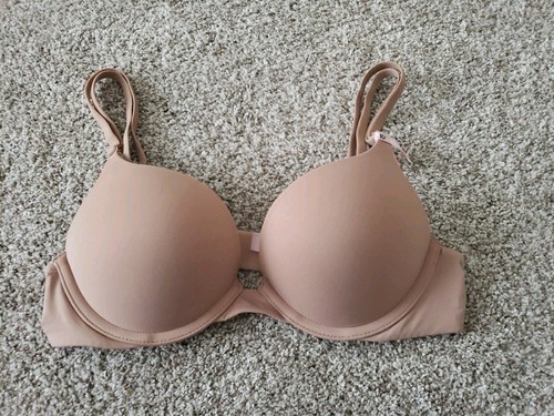 Victoria’s Secret Plunge Push Up Bra 32A Beige NWT