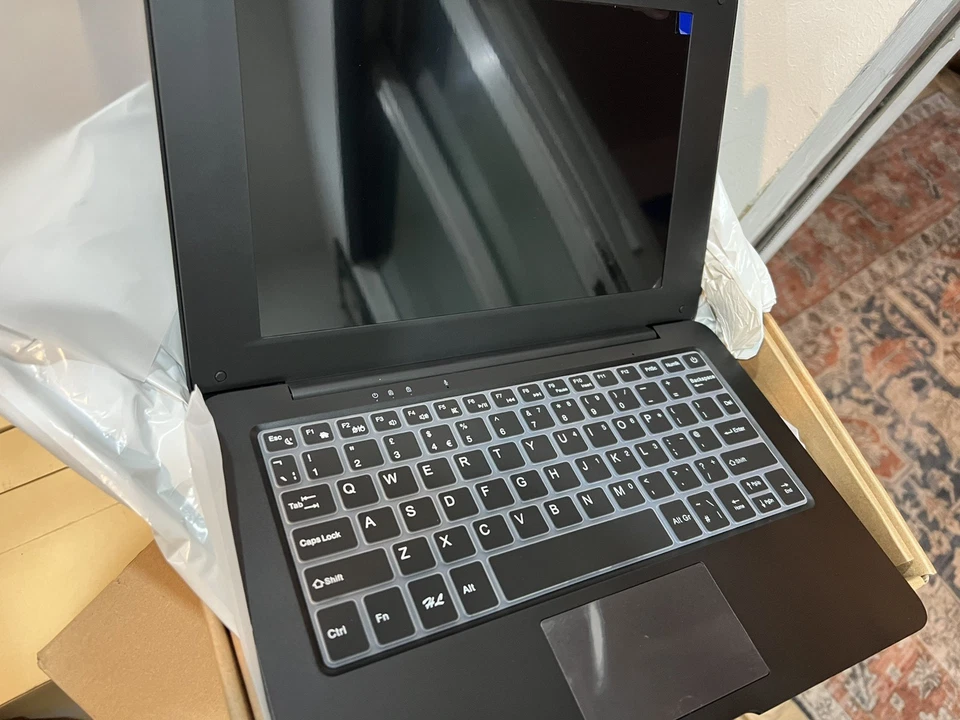 Laptop Computer Mini 10 Inch Quad Core Powered by Android 12 Netbook 64GB - Image 3 of 4