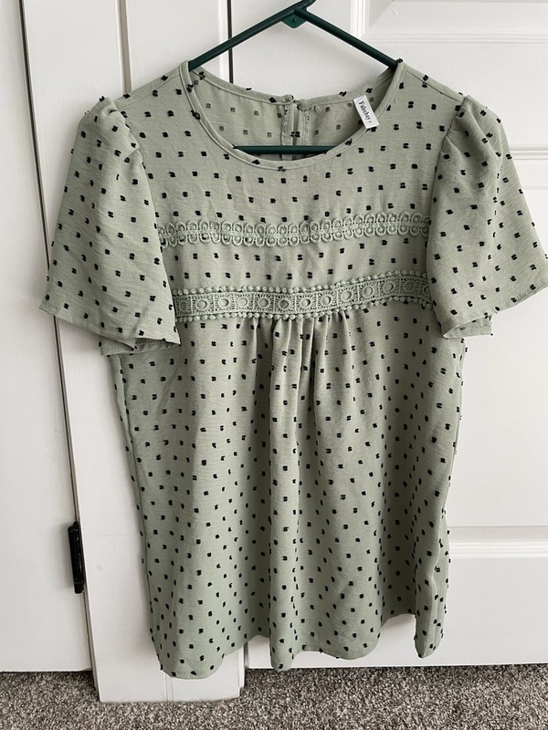 Small Green Women Flowy Top