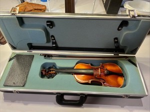 Johannes Kohr Violin 1/8 Violin Made in Germany 1976 Model 21 With 19 1/2” Bow
